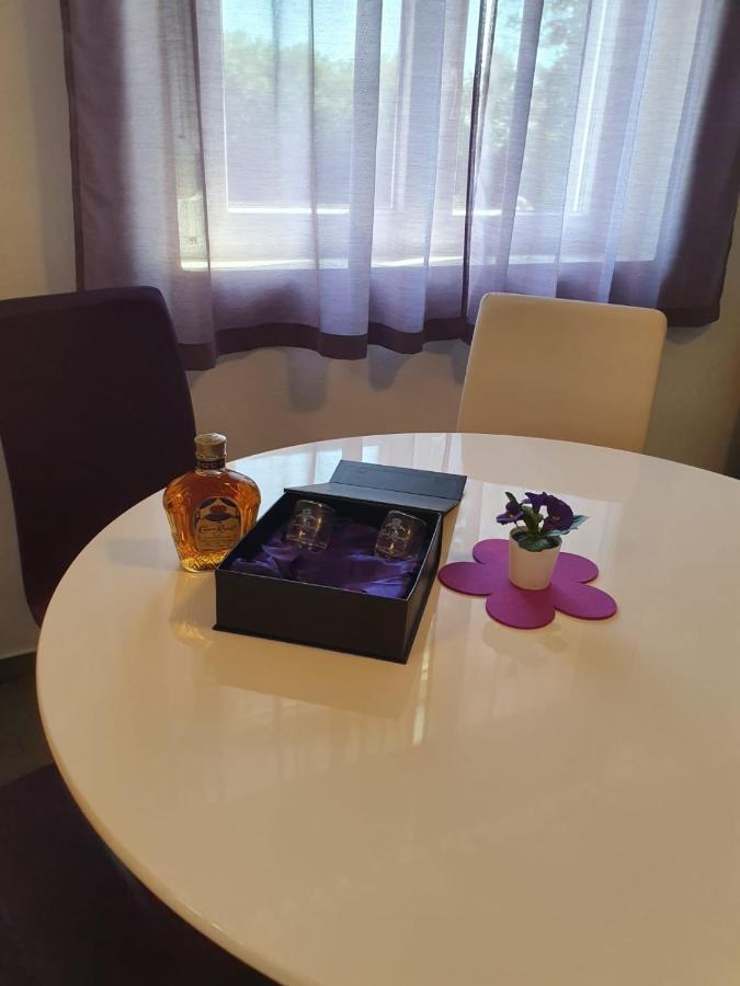 Apartment Creo Loborika Marcana ภายนอก รูปภาพ